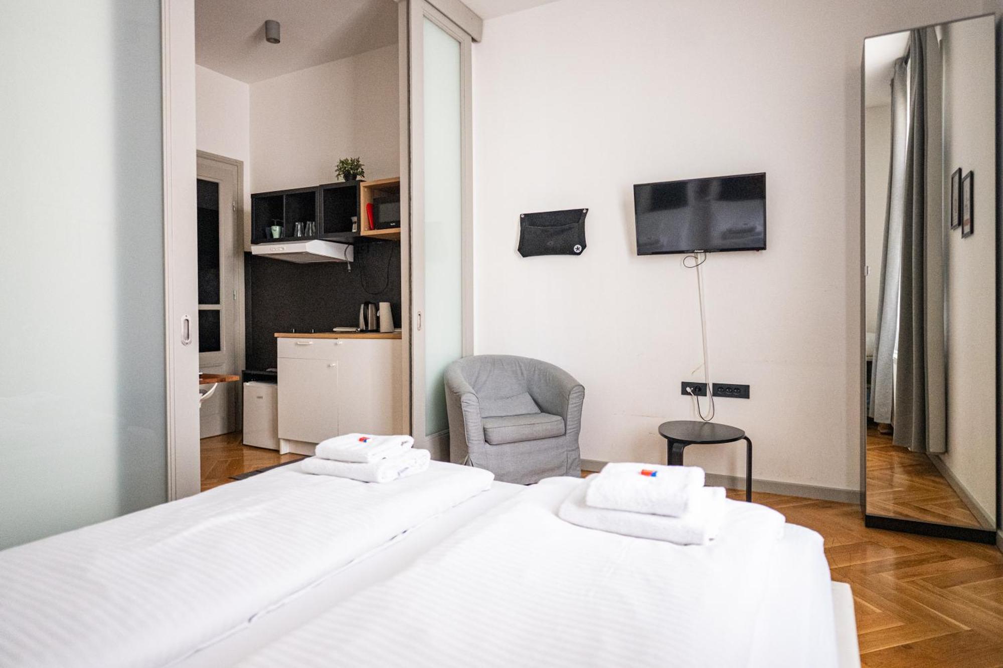 Zest And Nest Apartments In The Center Zagreb Ngoại thất bức ảnh